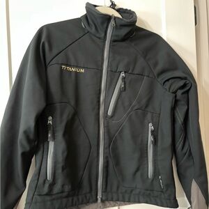 Columbia Titanium‎ Softshell Jacket-Black Women’s Size M